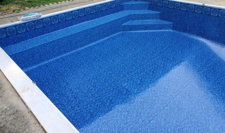 white vinyl pool liner